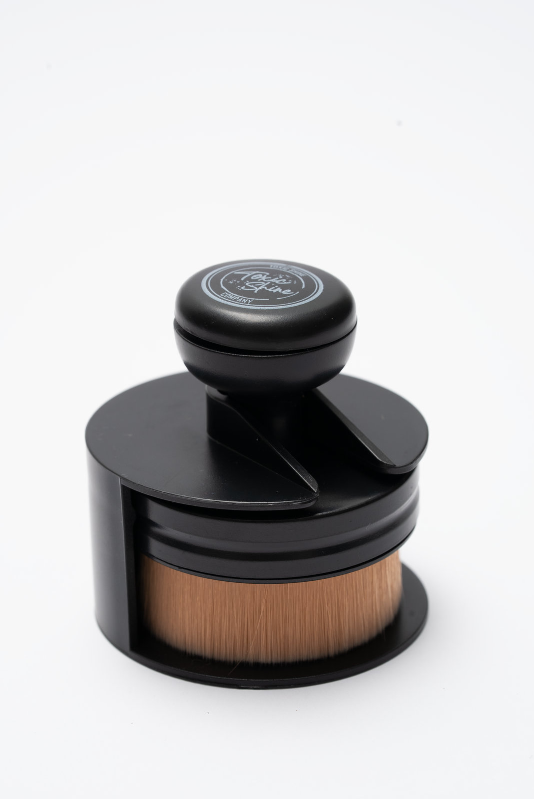 CEPILLO BRUSH TYRE TOXIC